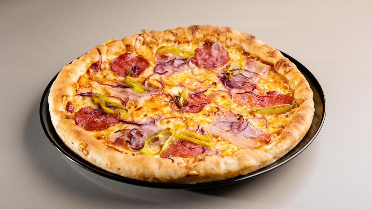 Magyaros  Pizza